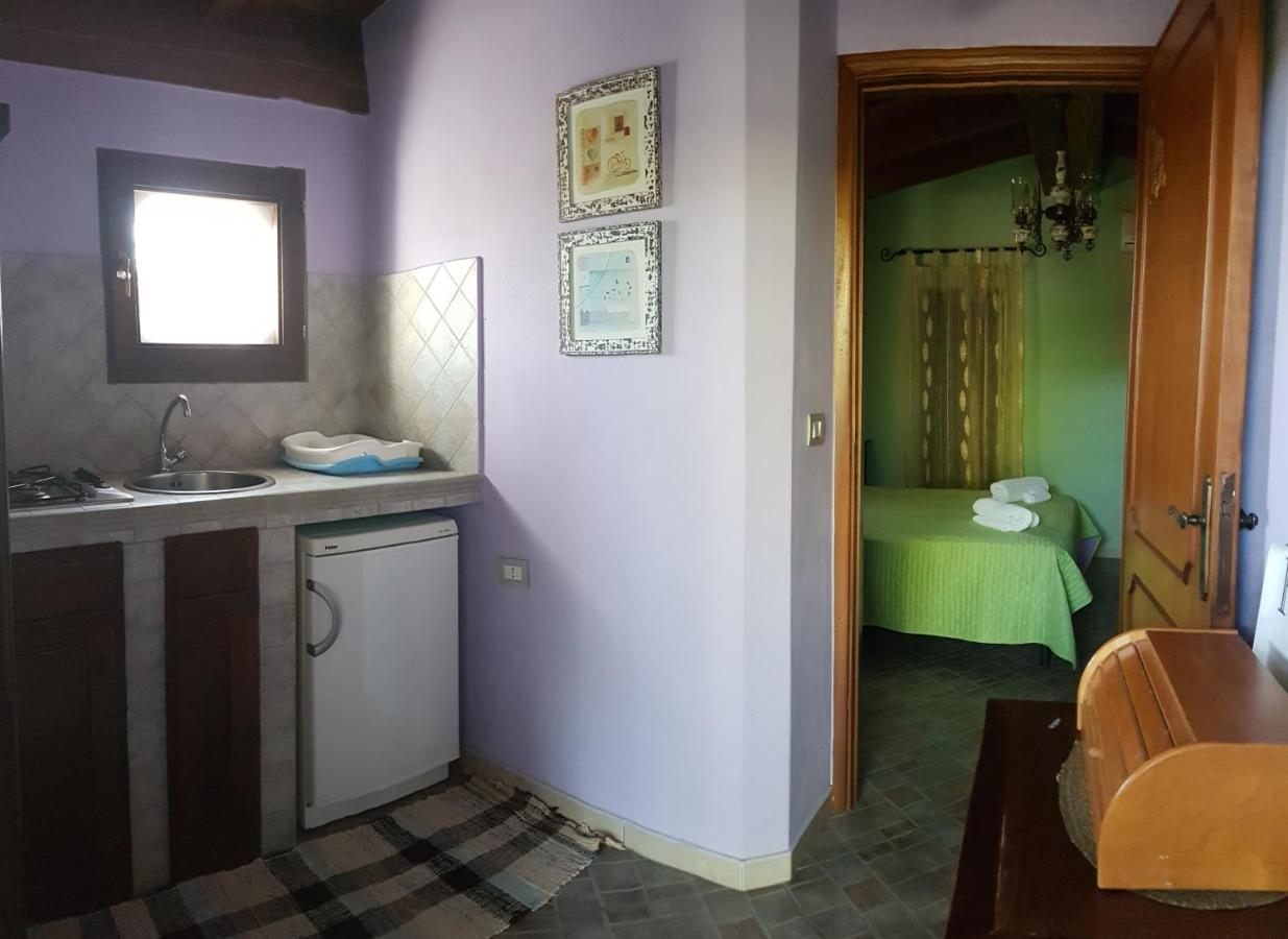 B&B Il Giardino Arbus Exterior photo